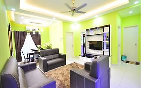 Johar Jantan Apartment