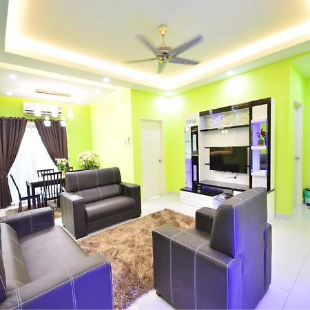 Johar Jantan Apartment Shah Alam Luaran gambar